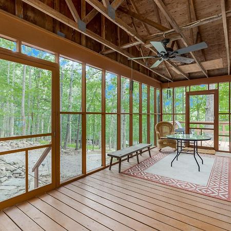 Secluded W Hot Tub, Fire Pit, Deck & Updated Wifi Great Cacapon Exterior photo